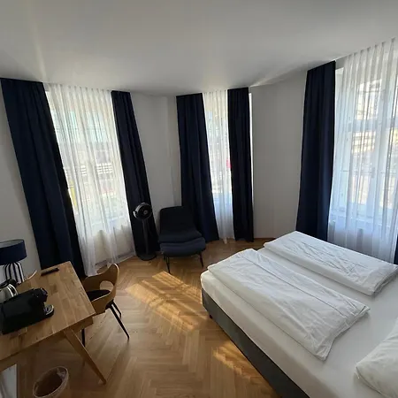Kolbeck Rooms-2